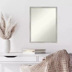 Specchio da parete stretto in legno bianco non bisellato 19" x 25": Rettangolare moderno, include hardware di montaggio