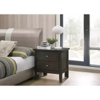 Comodino a 2 cassetti (61 cm H x 48 cm L x 39 cm P)