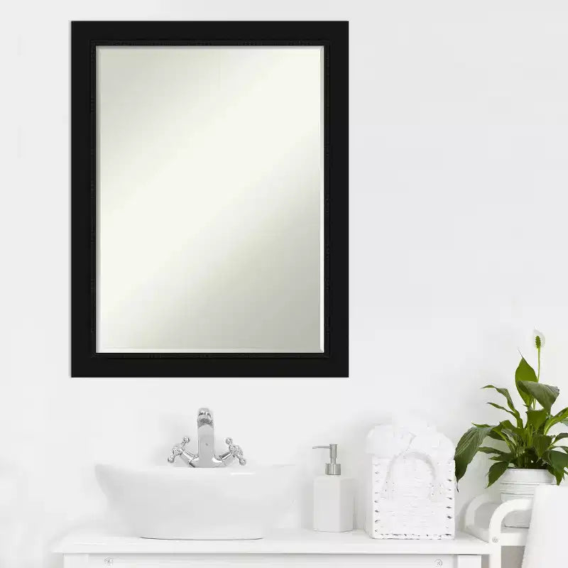 Specchio da bagno da parete smussato stretto nero piccolo